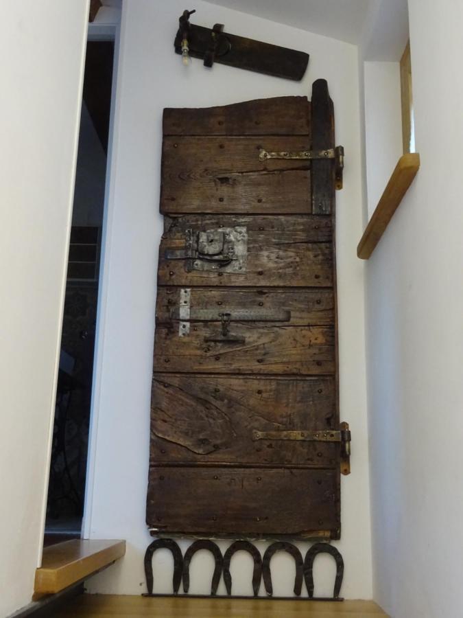 Вилла La Bottega Del Fabbro Affitto Breve Contigliano Экстерьер фото