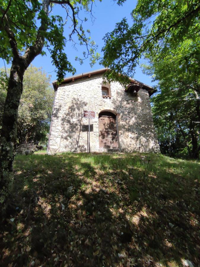 Вилла La Bottega Del Fabbro Affitto Breve Contigliano Экстерьер фото